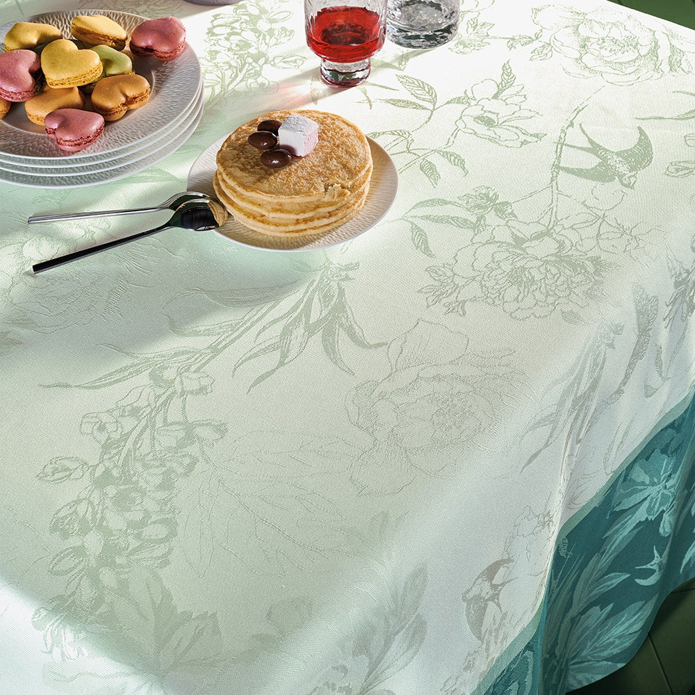 Garnier Thiebaut Jardin De Pivoines Jacquard Tablecloth - Thumbnail 2